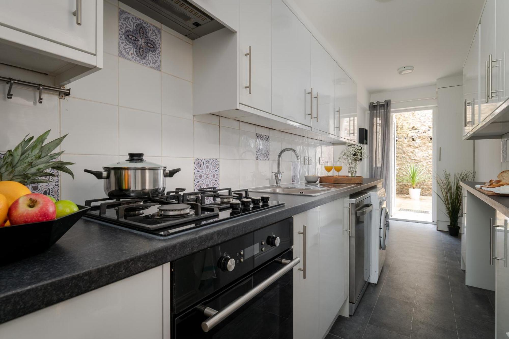 Near Beach, Torquay Heights Modern Apartments, Pet Friendly Camera foto
